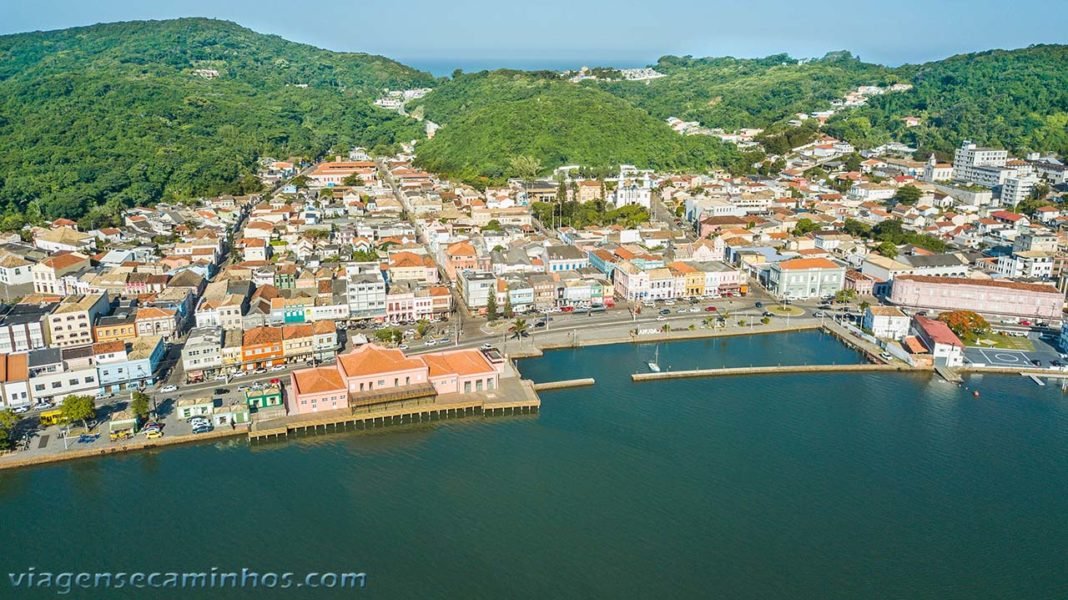 O Que Fazer Em Laguna Sc Praias E Pontos Turísticos Viagens E Caminhos 7037