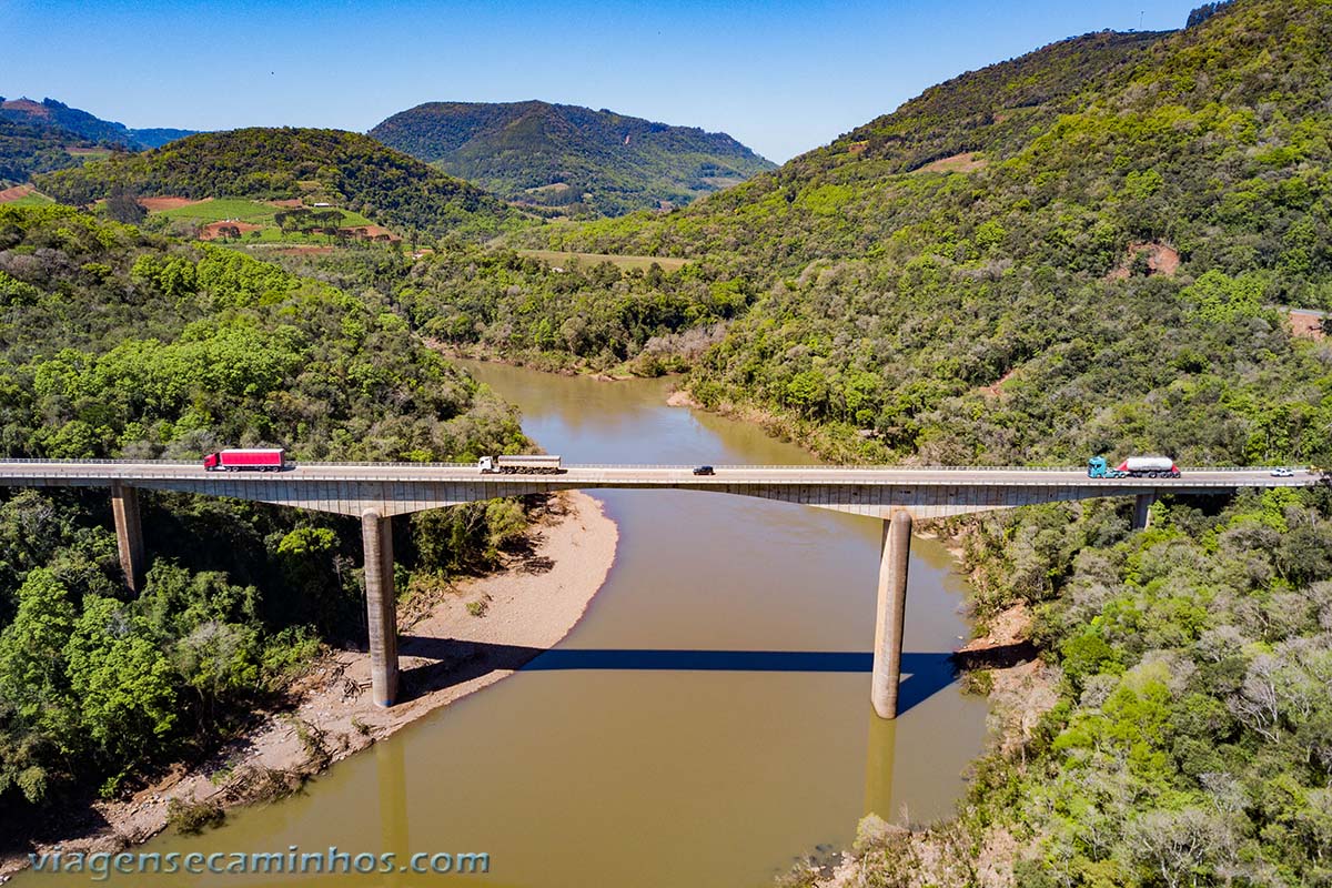 Ponte Valdomiro Bochese - Antônio Prado-Flores da Cunha