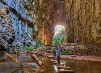 Cavernas do Peruaçu - Gruta do Janelão