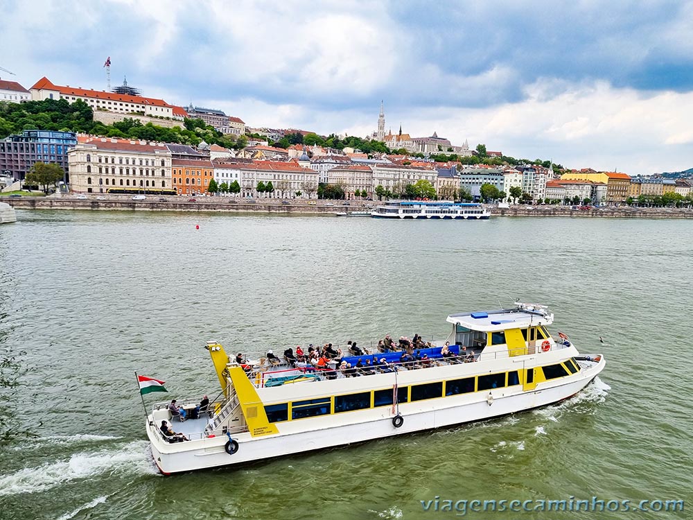 Passeio de barco pelo Rio Danúbio - Budapeste