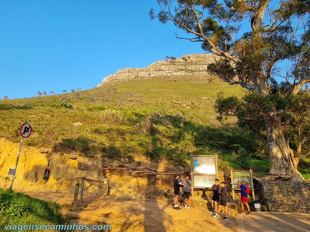 Início da trilha Lion's Head