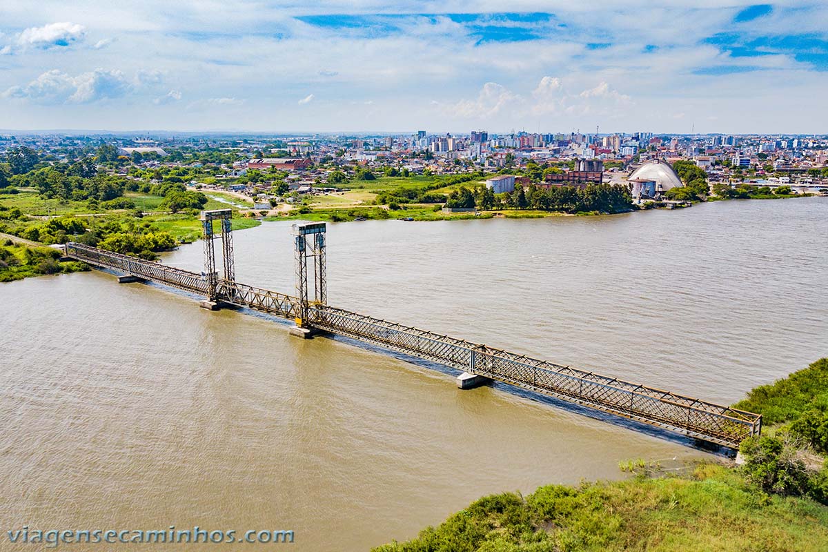 Ponte Férrea do Canal São Gonçalo